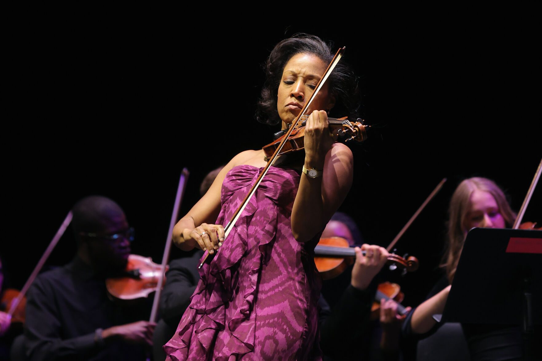 Fine Arts Center alumna Kelly Hall-Tompkins performs for the center's 50th anniversary showcase